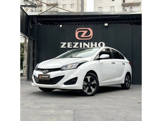 HYUNDAI HB20S 1.6 COMFORT PLUS 16V FLEX 4P AUTOMÁTICO